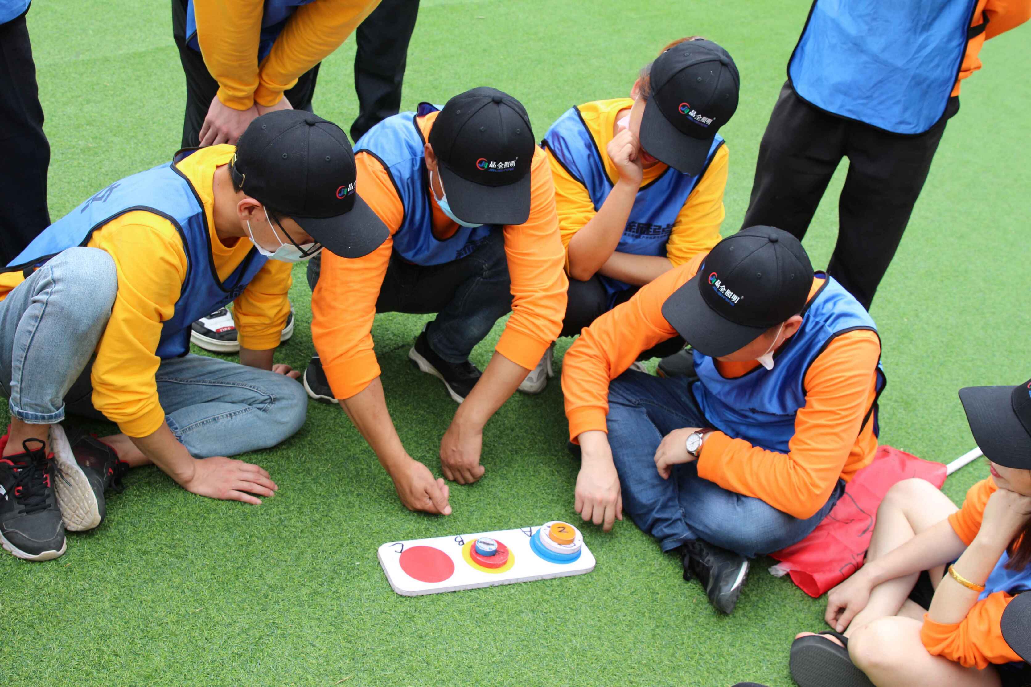 晶全照明未来之光队 晶全照明未来之光队